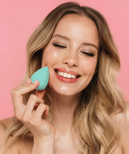 Load image into Gallery viewer, Lemon Lavender® Makeup Your Mind Blending Sponge
