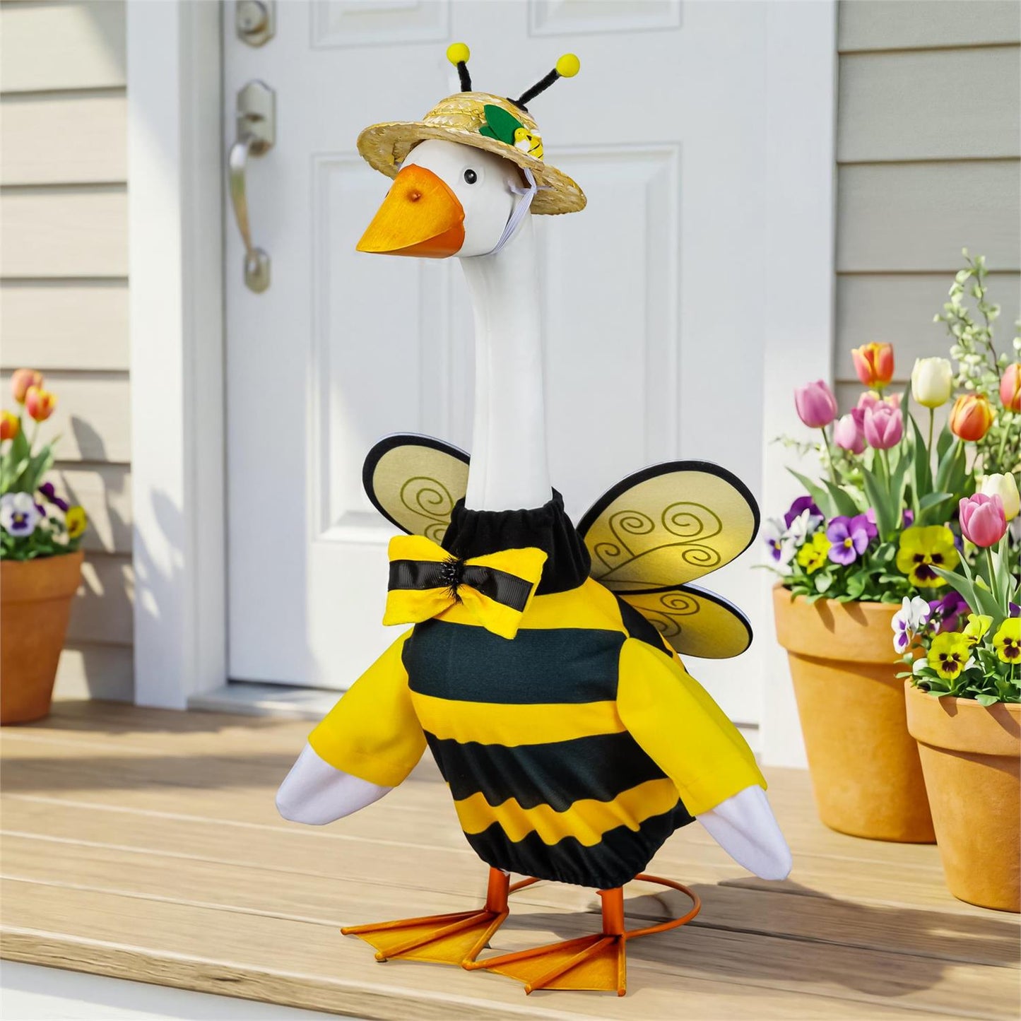 Porch Goose Outfit, Bee