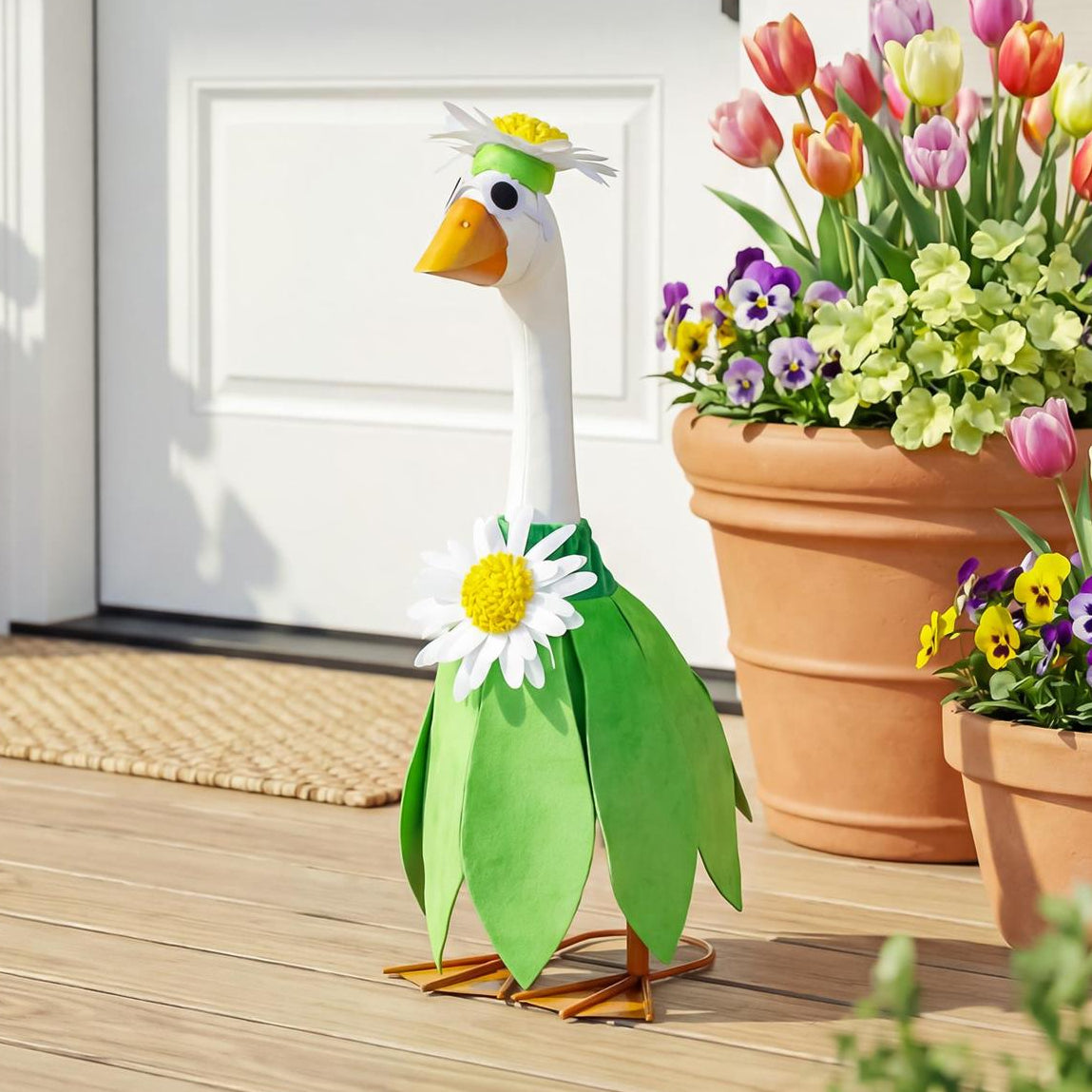 Porch Goose Outfit, Daisy